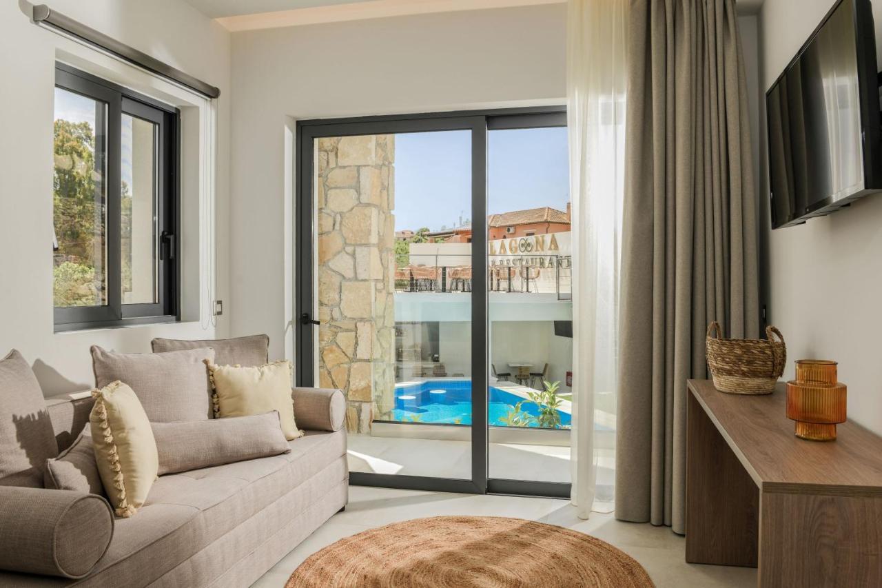 Lagoon Luxury Suites Vasilikí Exterior foto